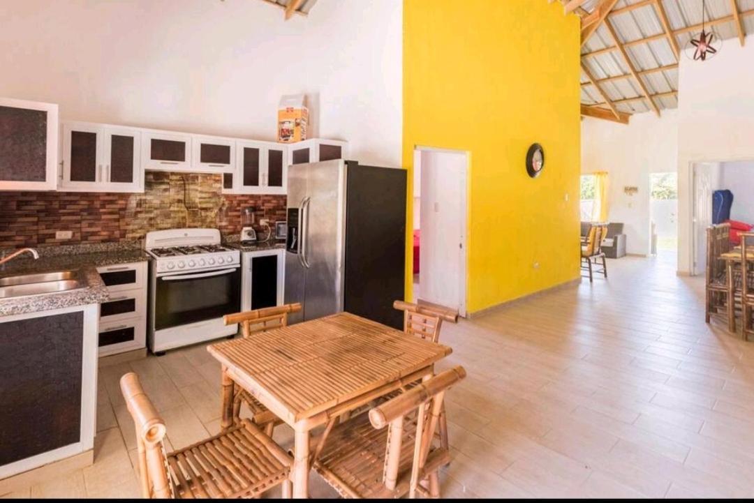 ג'ארהבקואה Sunflower Village Villa Girasoles מראה חיצוני תמונה